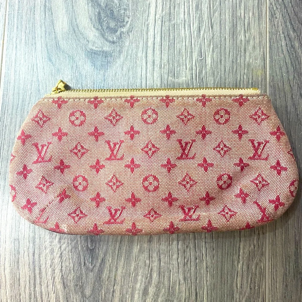 louis vuitton wallet vintage pink